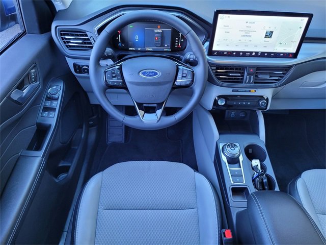 Used 2023 Ford Escape SE w/ Class II Trailer Tow Package image 19