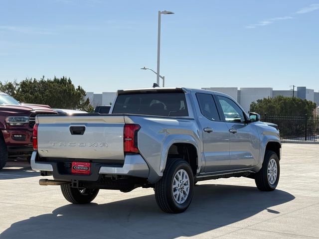 Used 2025 Toyota Tacoma SR5 image 5