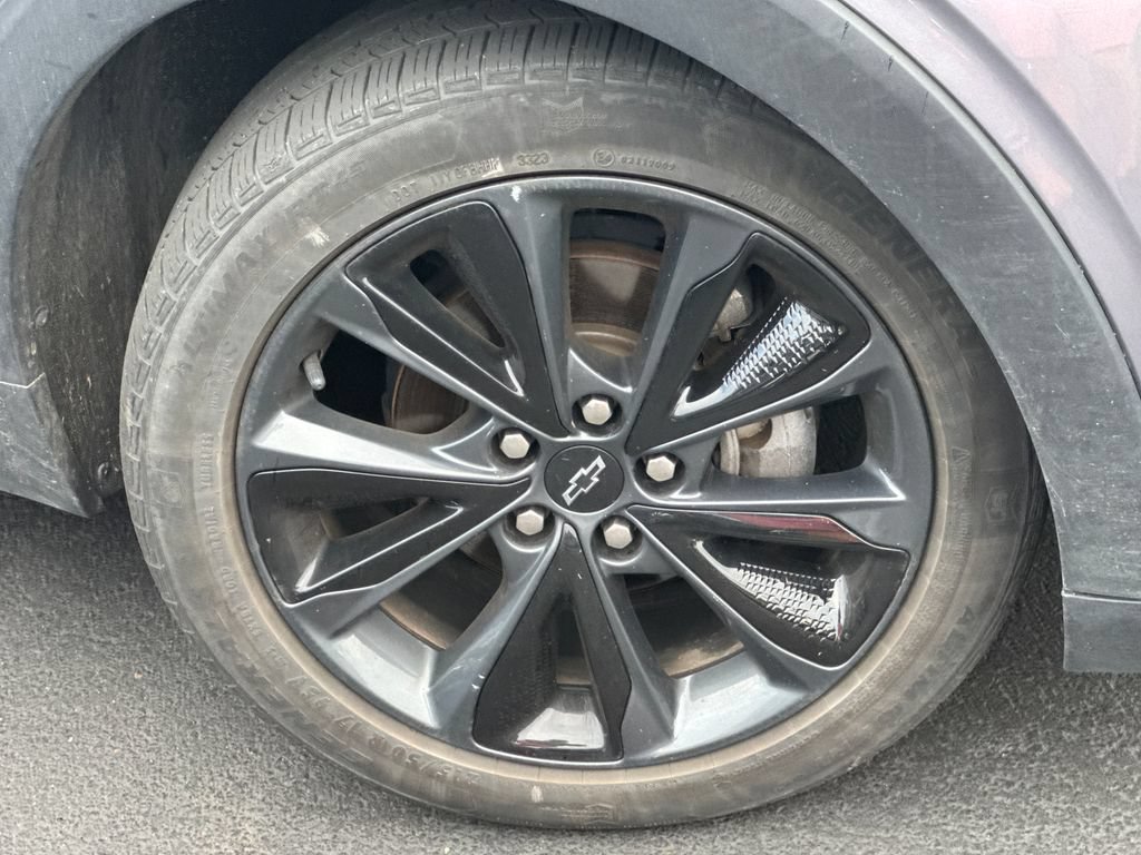 Used 2022 Chevrolet Bolt EUV Premier w/ Launch Edition FWD image 9