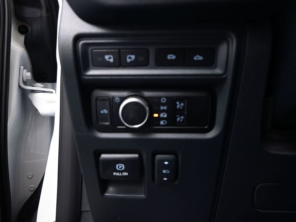 Used 2024 Ford F150 Lightning Platinum AWD/4WD image 13