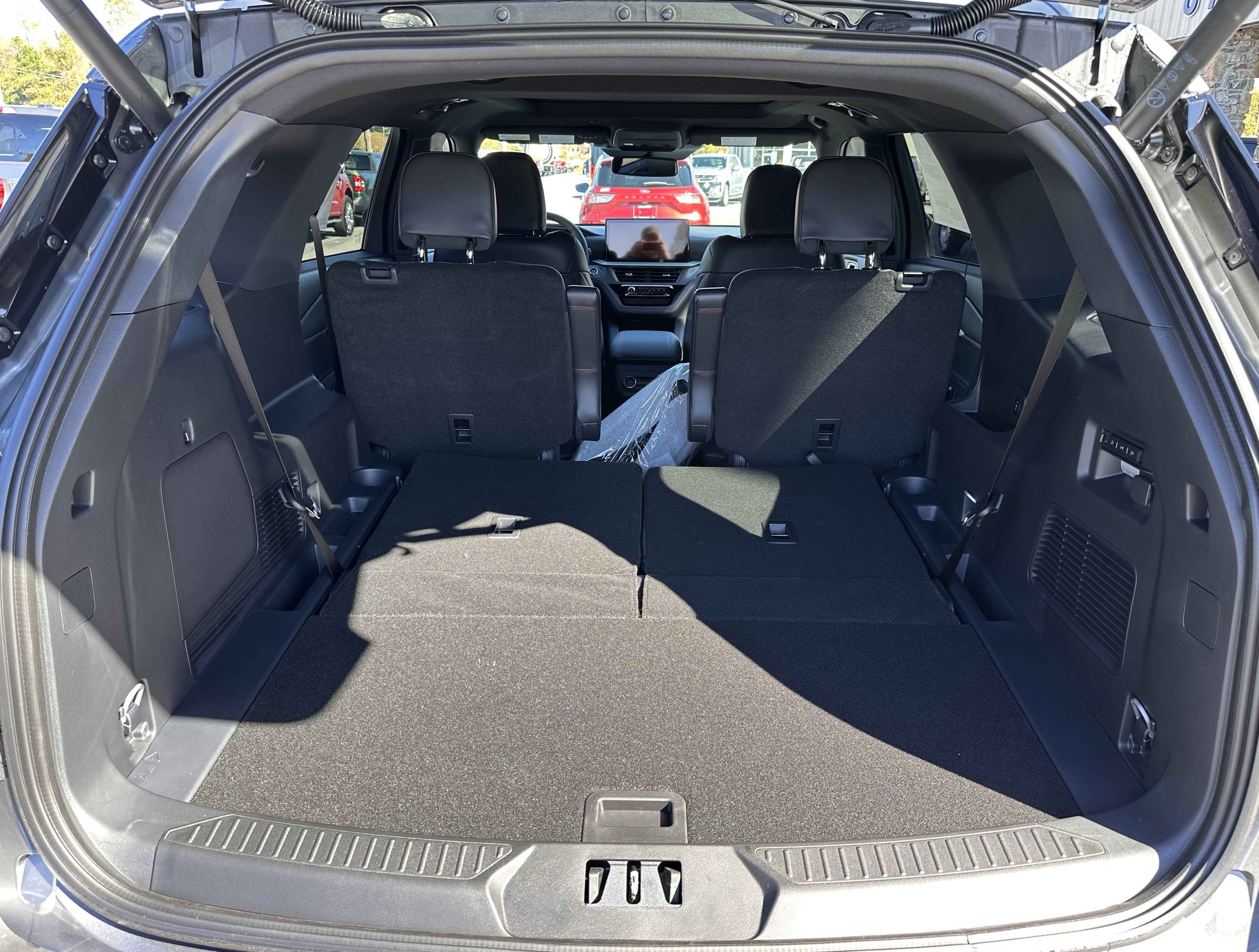 New 2026 Ford Explorer ST image 17
