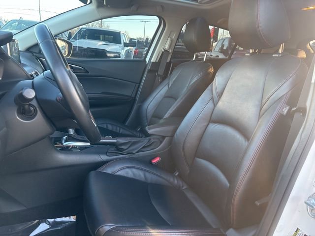 Used 2015 MAZDA MAZDA3 i Grand Touring image 22