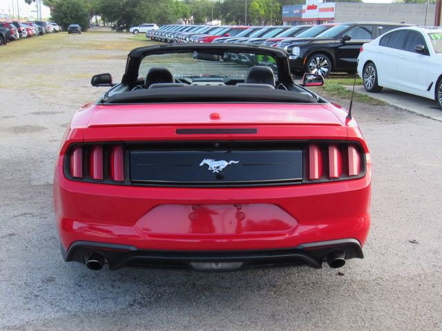 Used 2021 Ford Mustang Premium image 4
