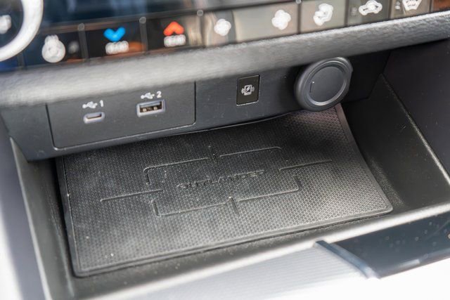 Used 2022 Mitsubishi Outlander SEL image 39