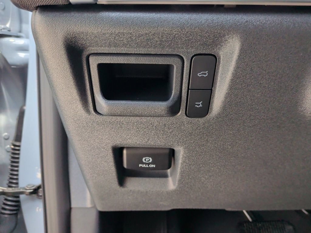 New 2027 Ford Expedition Platinum w/ Driver's Package RWD image 17