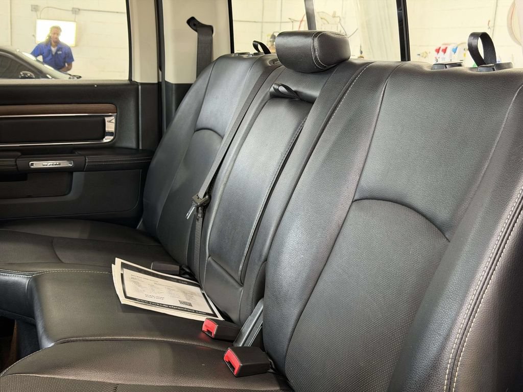 Used 2017 RAM 1500 Laramie AWD/4WD image 42