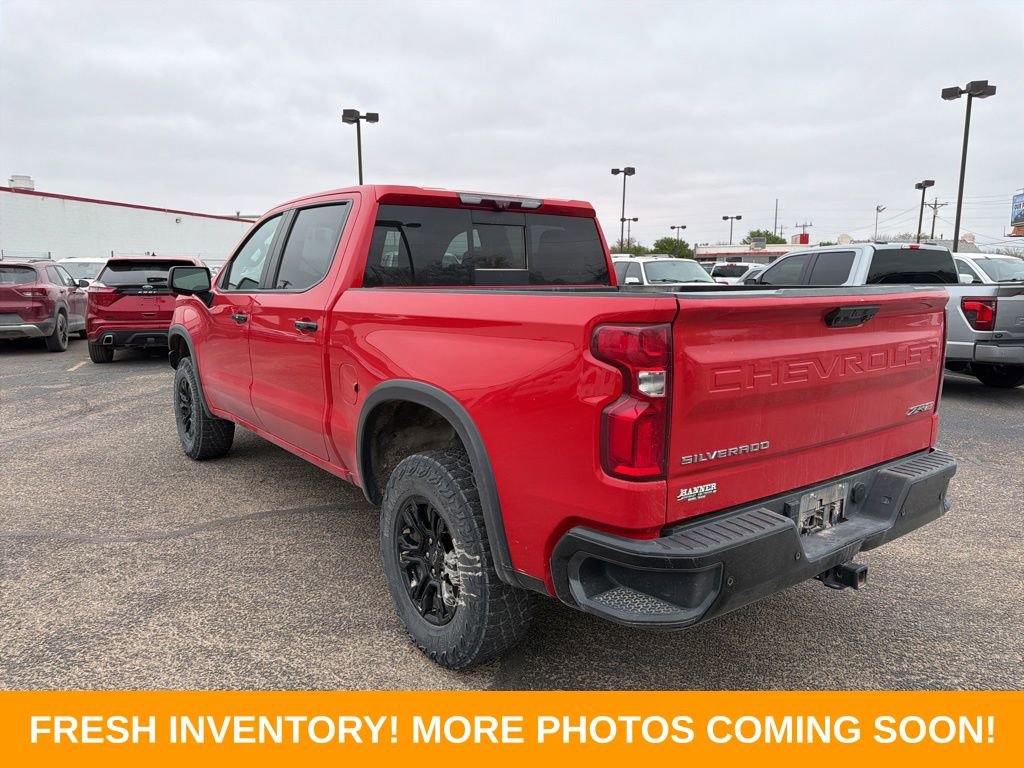 Used 2023 Chevrolet Silverado 1500 ZR2 w/ Technology Package image 4