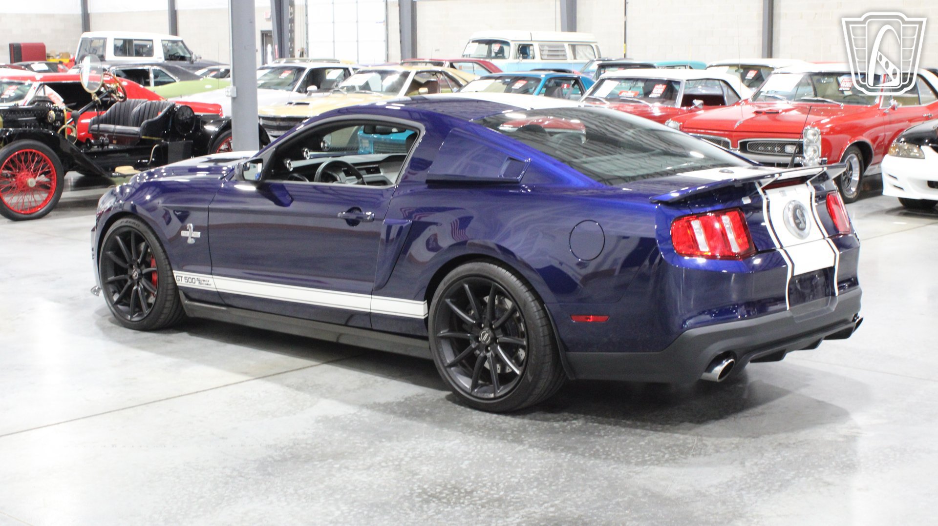 Used 2011 Ford Mustang Shelby GT500 w/ Electronics Pkg RWD image 3