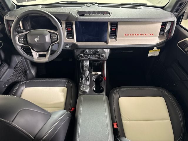 New 2026 Ford Bronco Outer Banks w/ Sasquatch Package AWD/4WD image 23