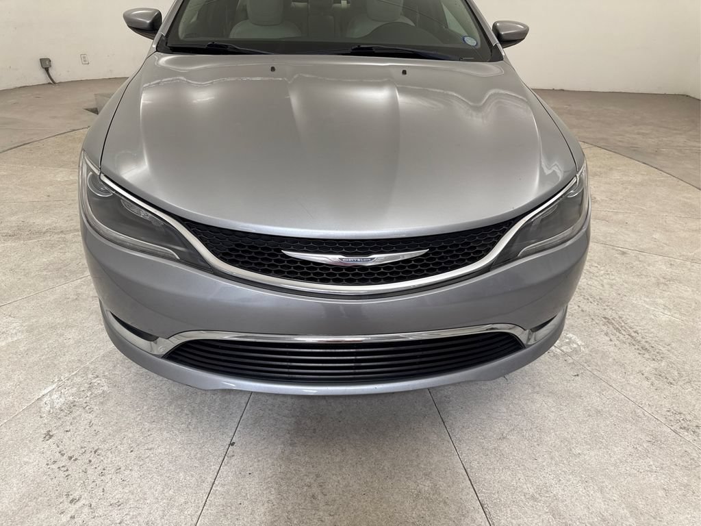 Used 2017 Chrysler 200 Limited Platinum FWD image 18