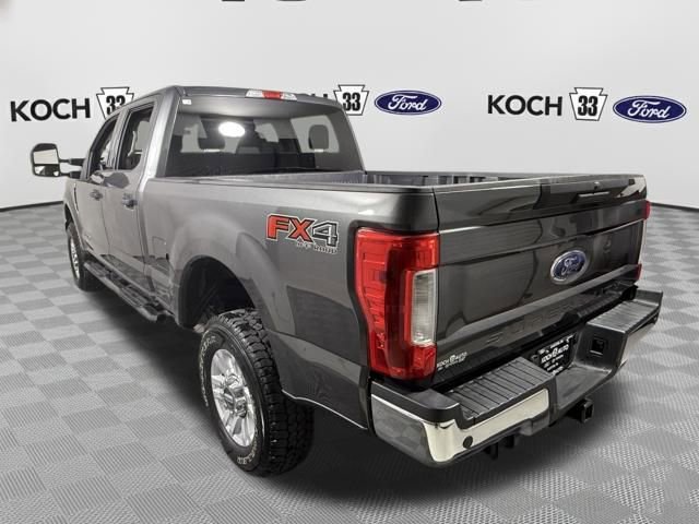 Used 2019 Ford F250 XLT w/ XLT Value Package image 5