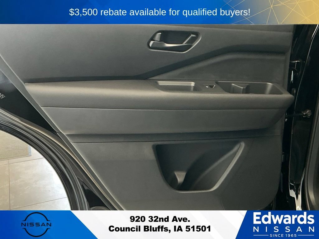 New 2026 Nissan Pathfinder Rock Creek w/ Rock Creek Premium Package AWD/4WD image 16