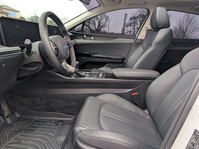 Used 2025 Kia K5 EX image 16