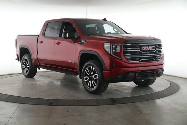 Used 2022 GMC Sierra 1500 AT4 w/ AT4 Premium Package AWD/4WD image 2