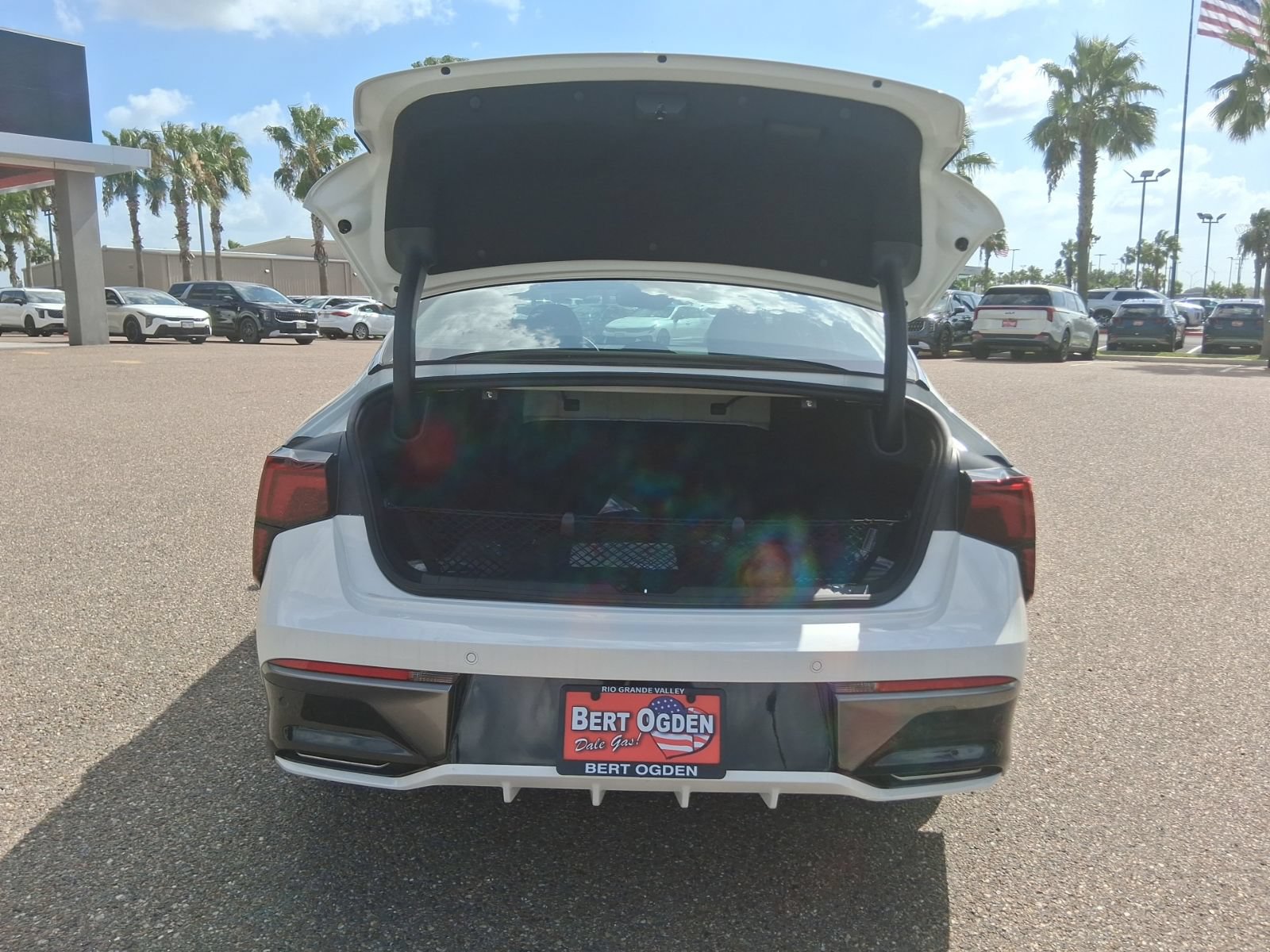 New 2026 Kia K5 LXS FWD image 6