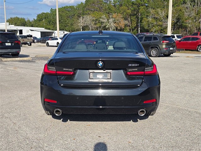 Used 2025 BMW 330i Sedan image 5