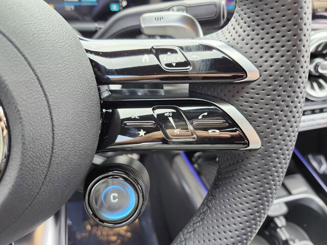 New 2026 Mercedes-Benz GLA 35 AMG 4MATIC image 33