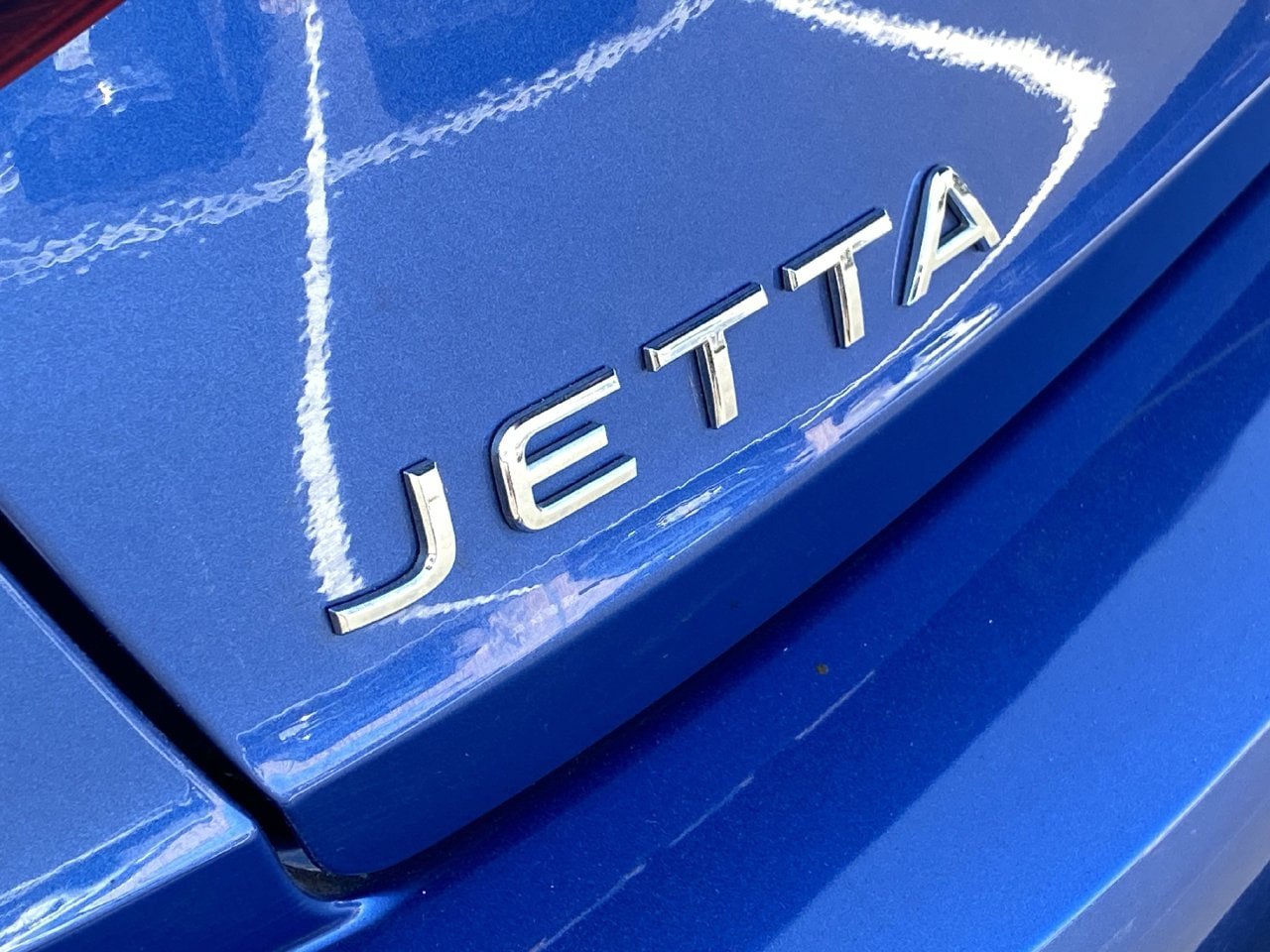 Used 2024 Volkswagen Jetta SE FWD image 5