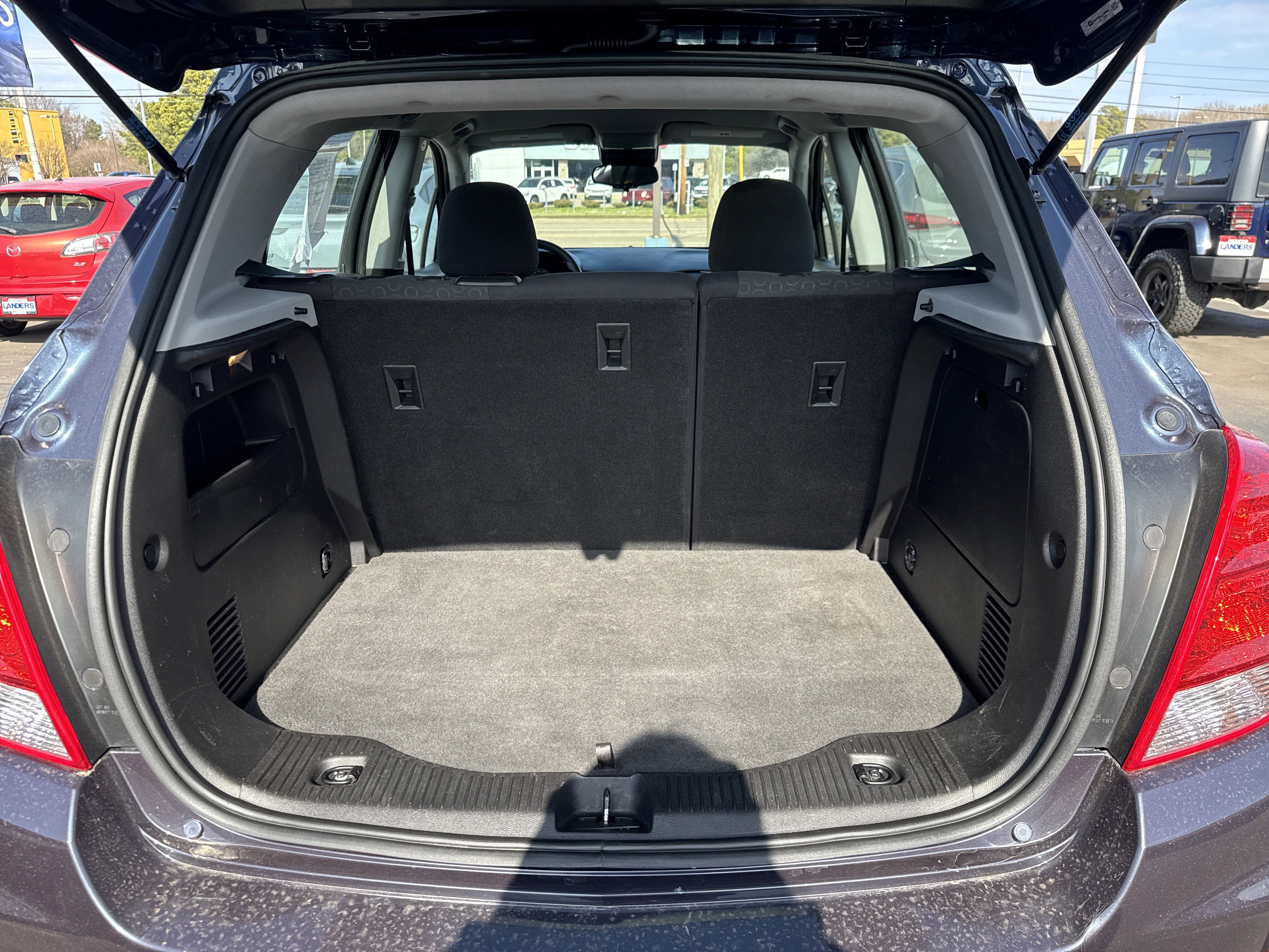 Used 2018 Chevrolet Trax LS image 13