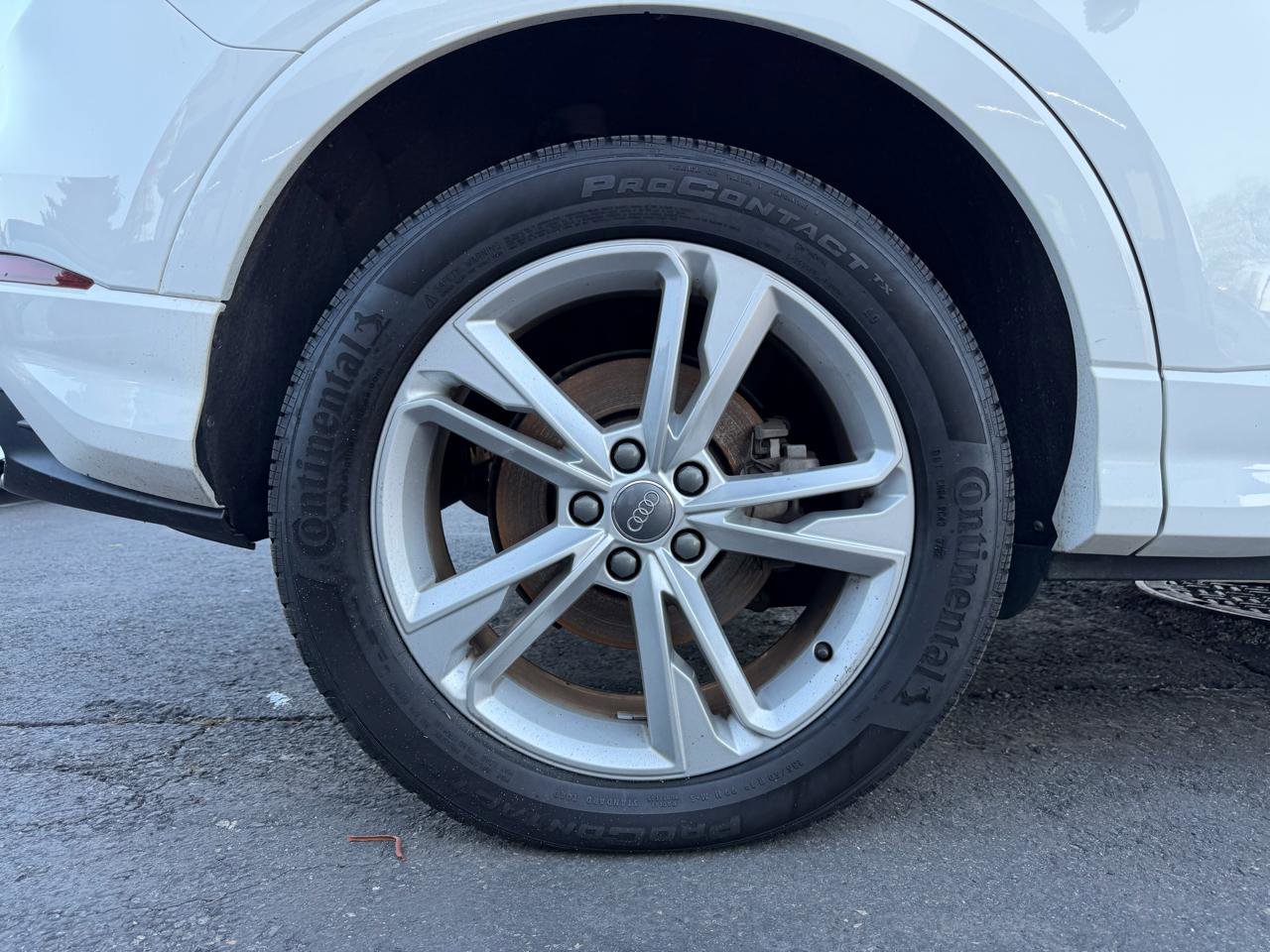 Used 2020 Audi Q3 2.0T Premium image 30