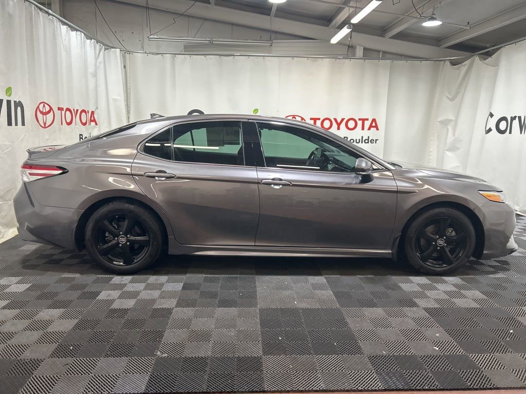 Used 2020 Toyota Camry XSE w/ Navigation Package image 10