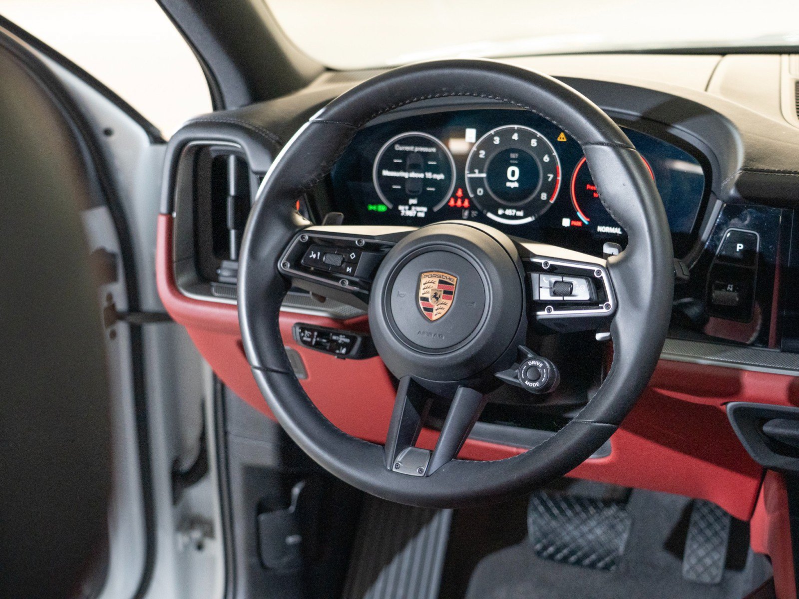 Certified 2026 Porsche Cayenne AWD/4WD image 26