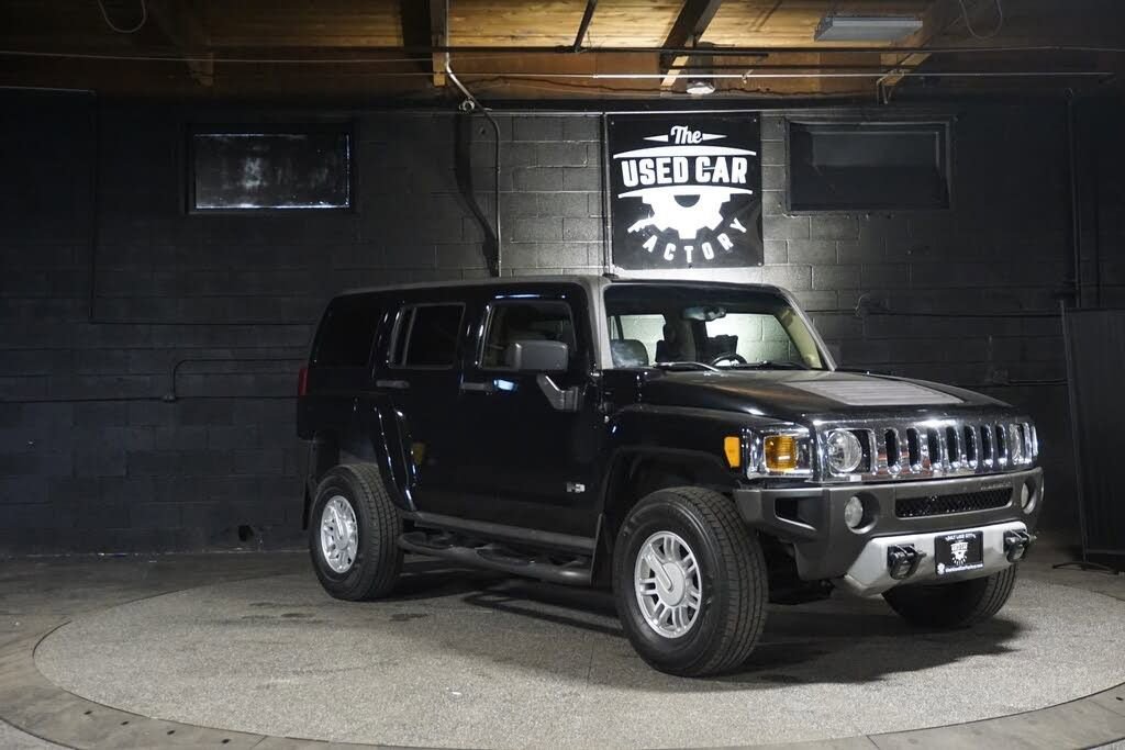 Used 2009 HUMMER H3 Luxury AWD/4WD image 8