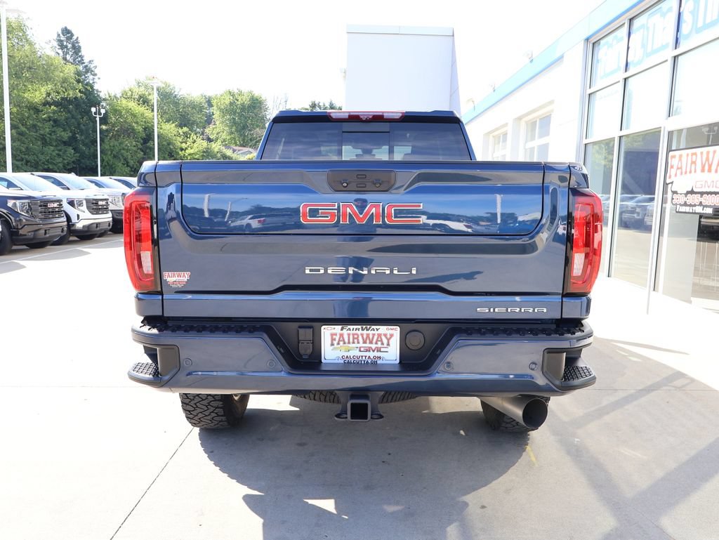 Used 2022 GMC Sierra 2500 Denali w/ Denali Ultimate Package AWD/4WD image 9