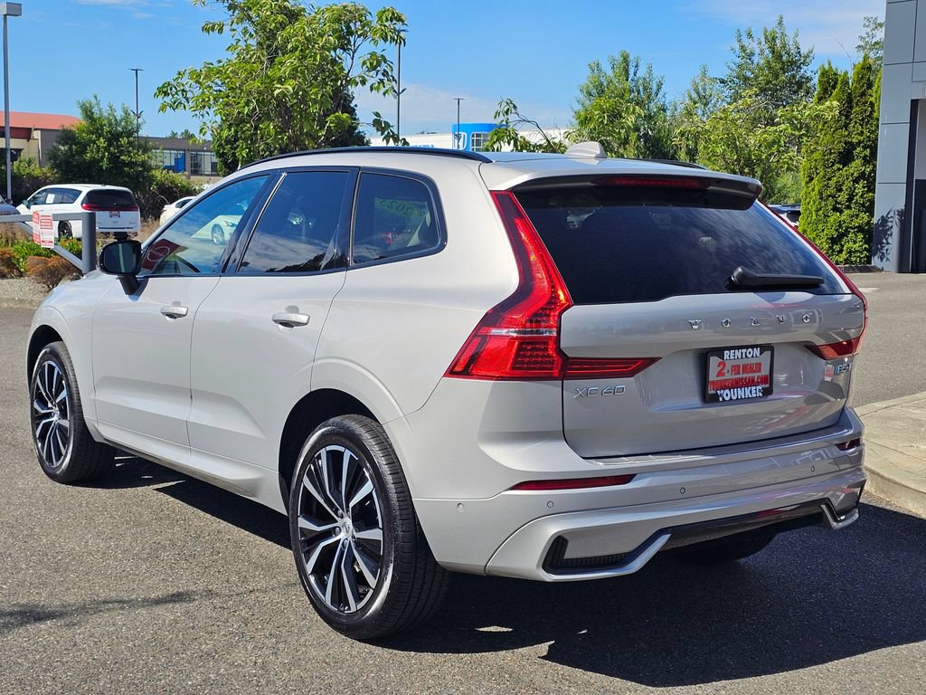 Used 2023 Volvo XC60 B5 Plus w/ Climate Package AWD/4WD image 7
