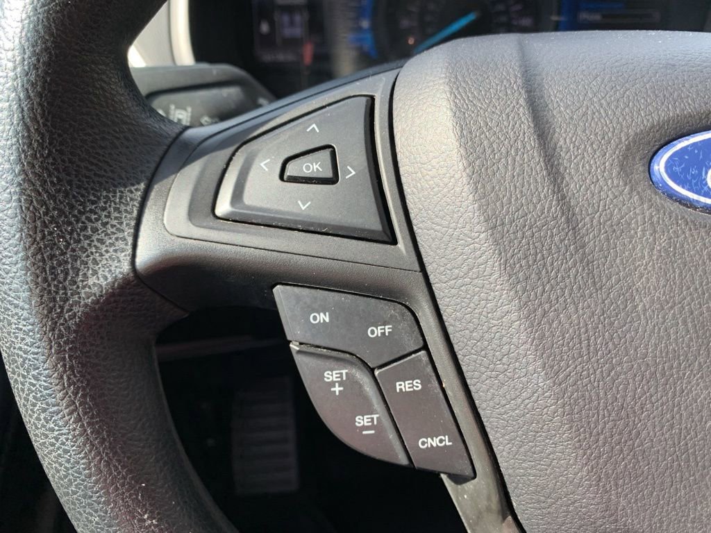 Used 2023 Ford Edge SE w/ Black Appearance Package image 21