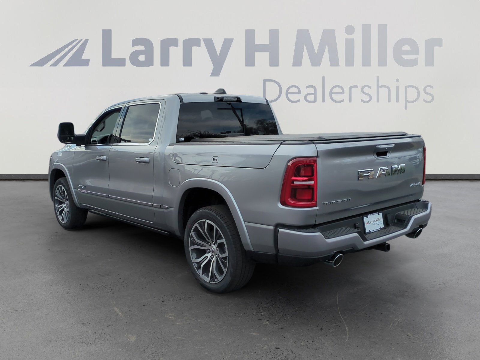 New 2026 RAM 1500 Tungsten w/ Towing Technology Group image 3