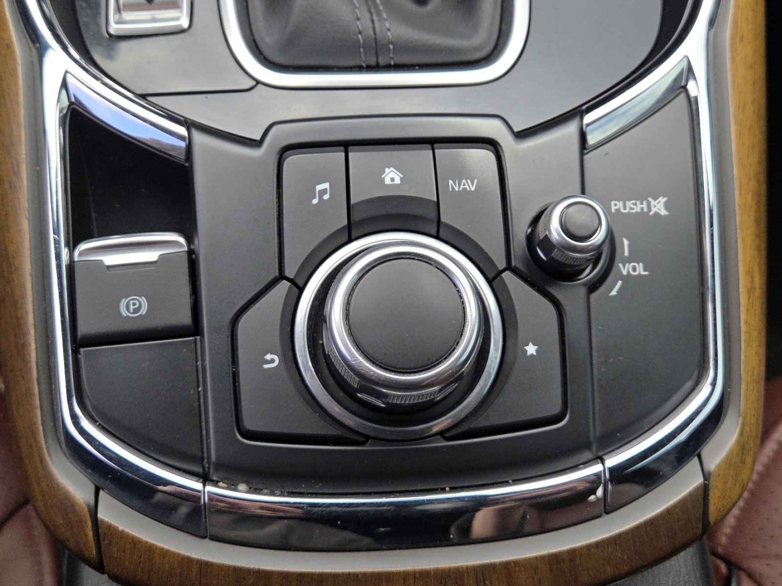 Used 2018 MAZDA CX-9 Signature AWD/4WD image 9
