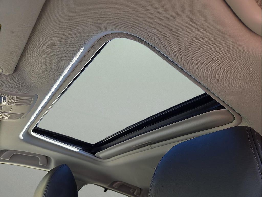 Used 2018 MAZDA CX-9 Touring w/ Touring Premium Package image 15