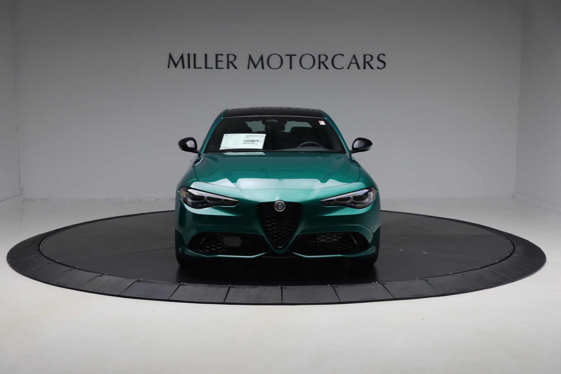 New 2025 Alfa Romeo Giulia AWD w/ Driving Assist Package image 11