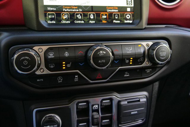 Used 2023 Jeep Gladiator Rubicon w/ LED Lighting Group image 13