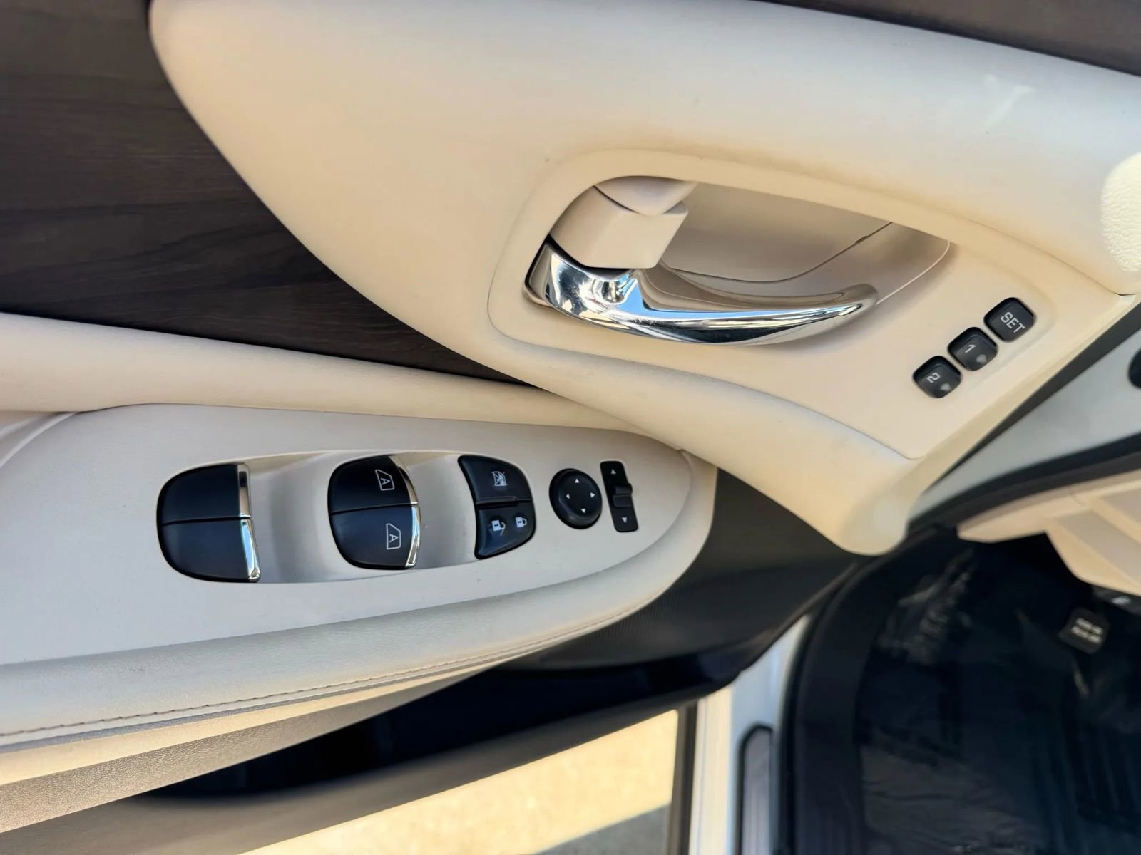 Used 2020 Nissan Murano Platinum image 18