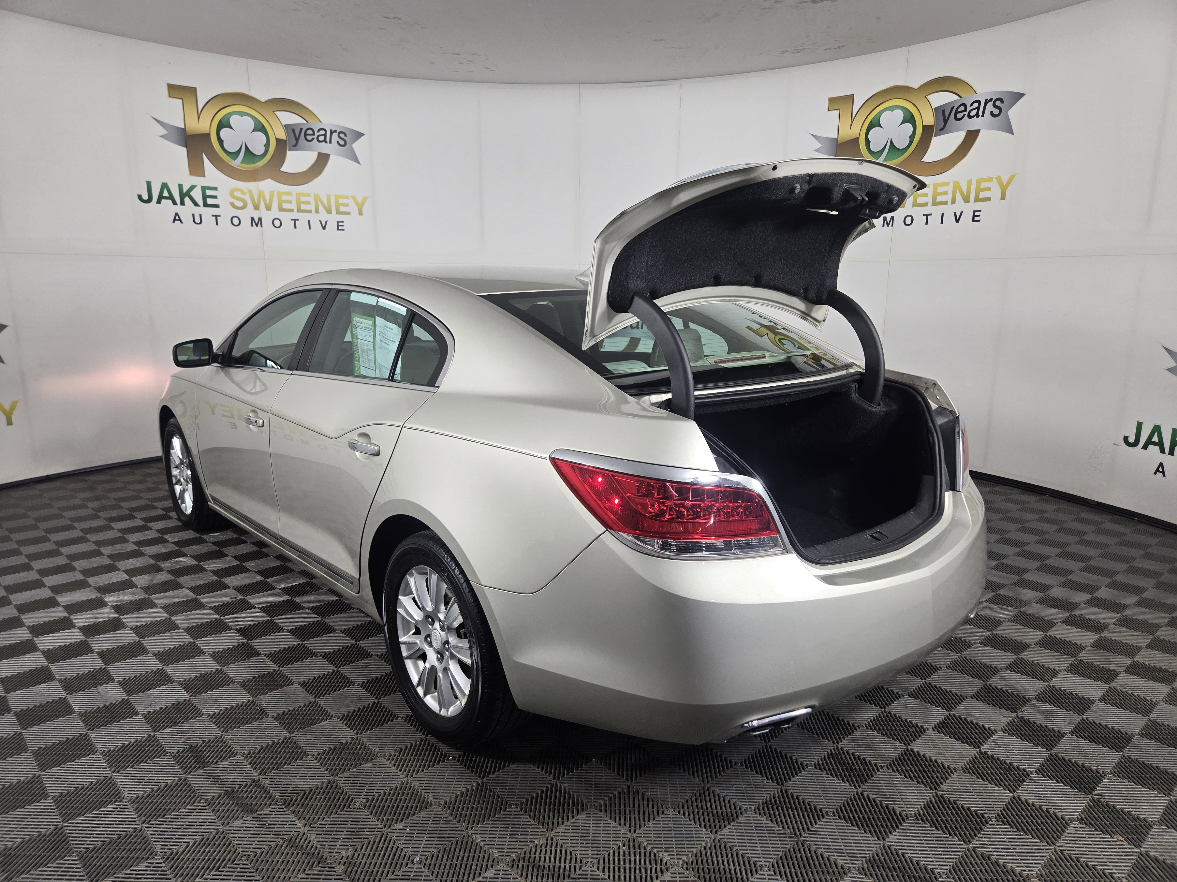 Used 2013 Buick LaCrosse image 29