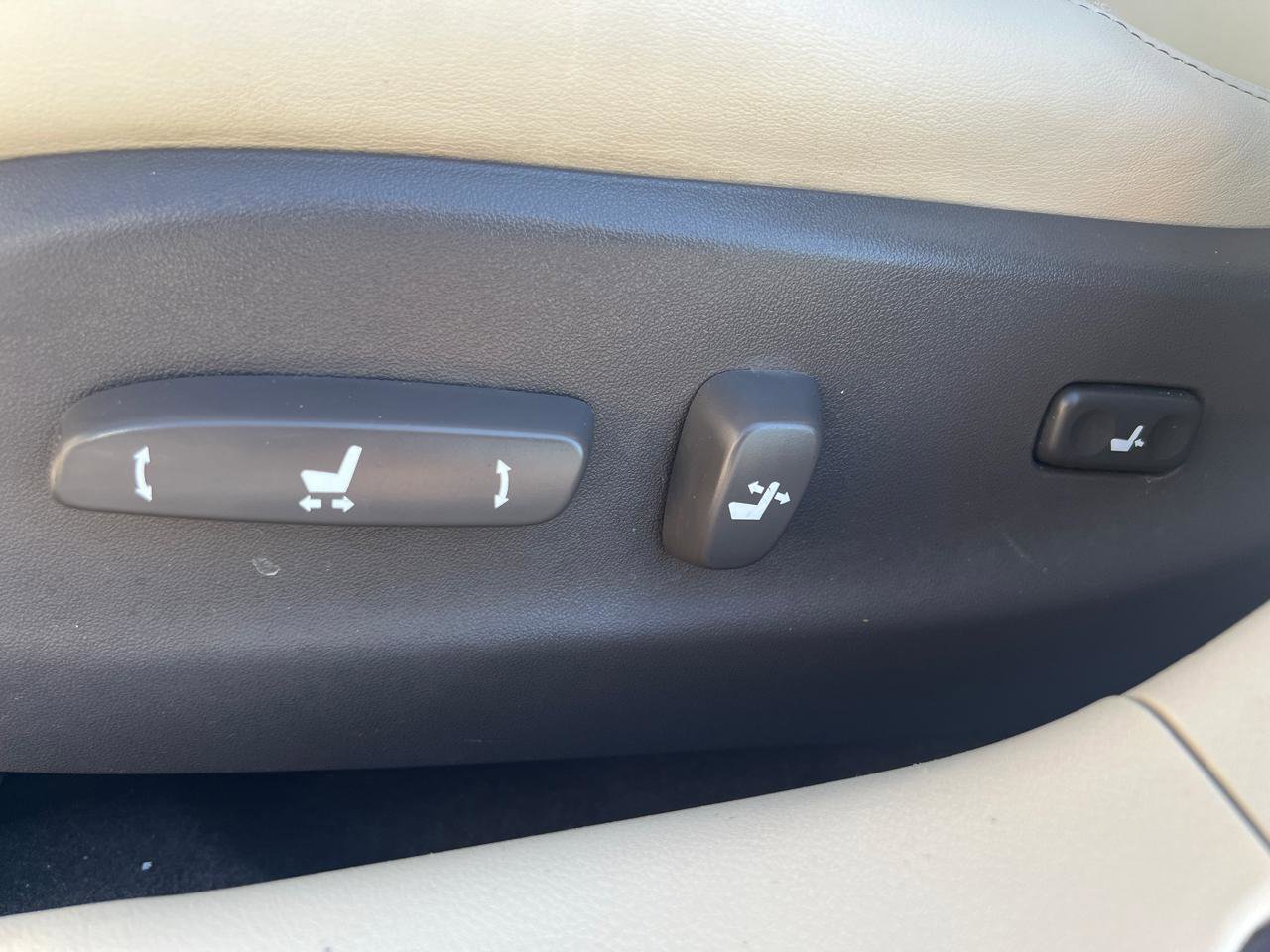Used 2012 Lexus IS 250 RWD image 21