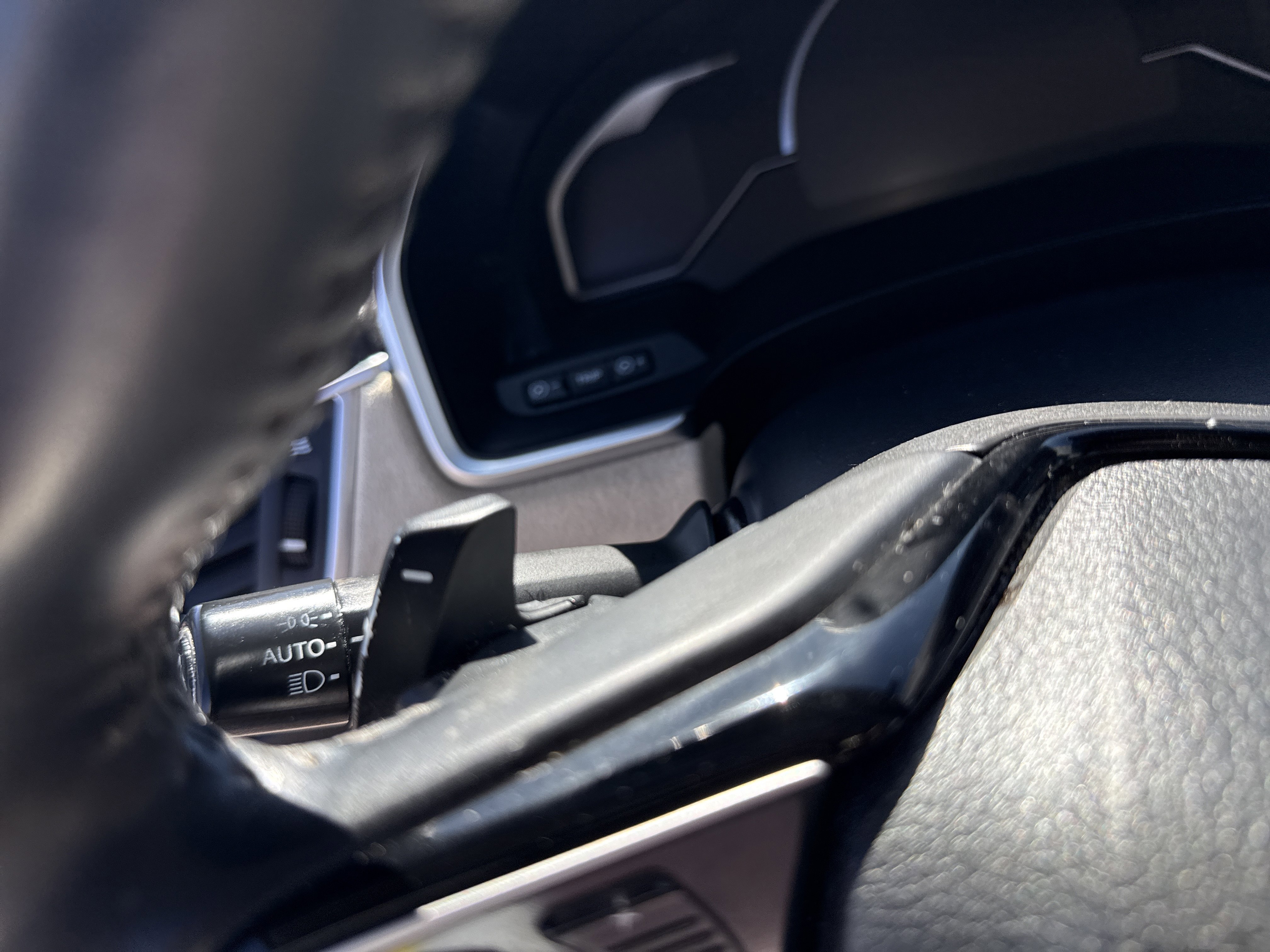 Used 2018 Honda Clarity Touring image 26