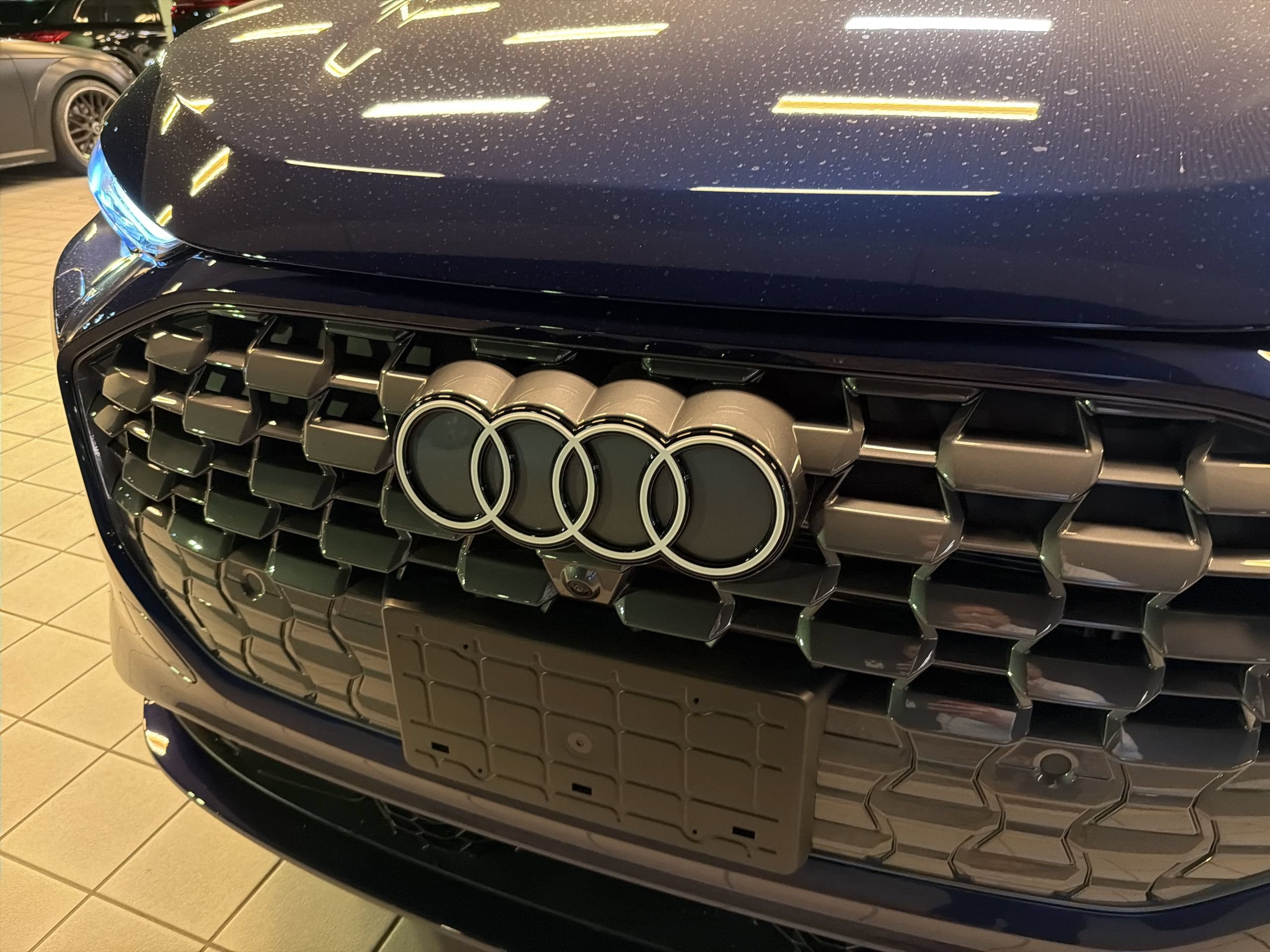Certified 2025 Audi Q5 Prestige AWD/4WD image 11