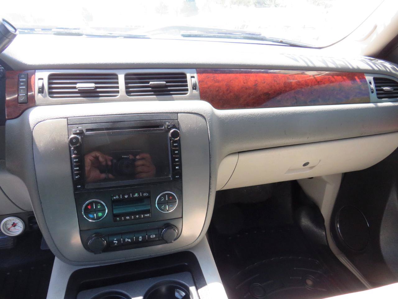 Used 2013 GMC Sierra 2500 SLT w/ SLT Convenience Package AWD/4WD image 13