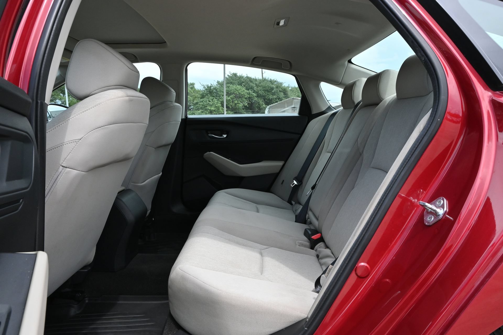 Used 2024 Honda Accord EX image 19