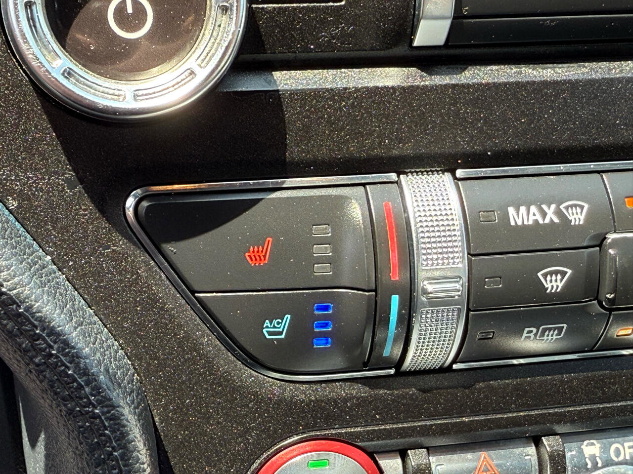 Used 2019 Ford Mustang Premium image 13