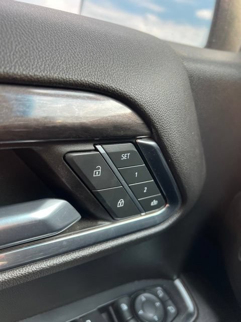 Certified 2023 Chevrolet Silverado 1500 LTZ AWD/4WD image 6