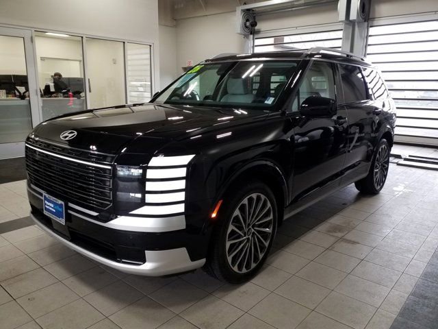 Certified 2026 Hyundai Palisade Calligraphy AWD/4WD image 2