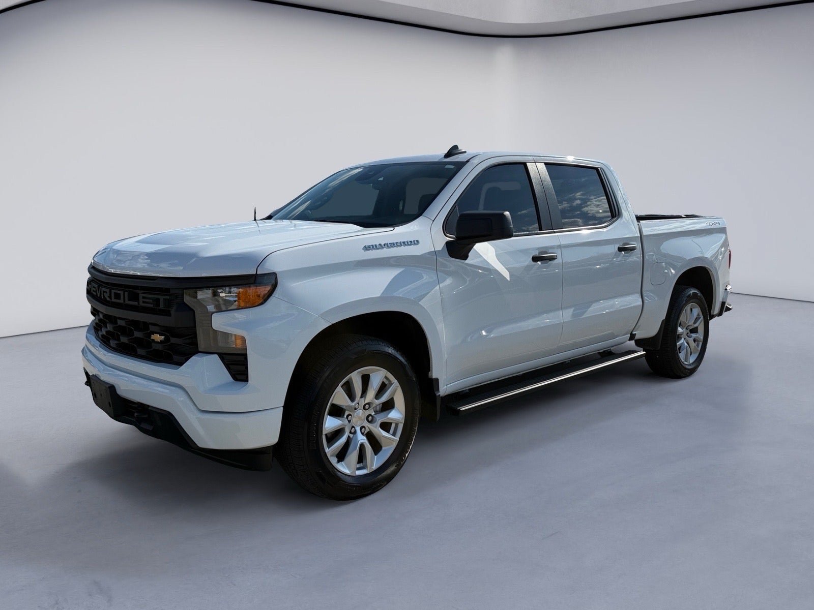 Used 2023 Chevrolet Silverado 1500 Custom