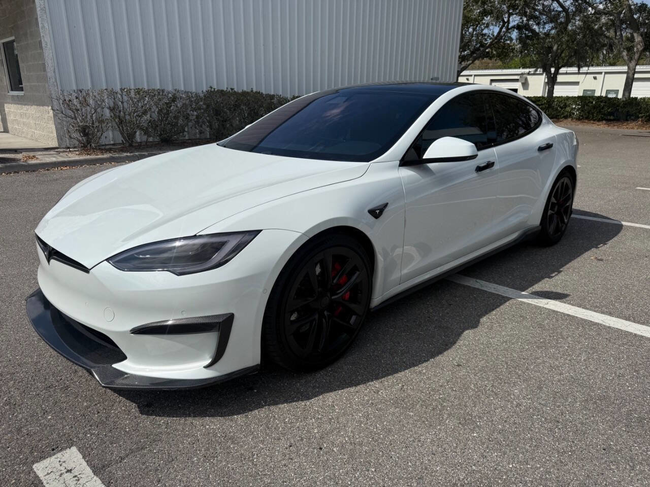Used 2021 Tesla Model S Plaid image 1