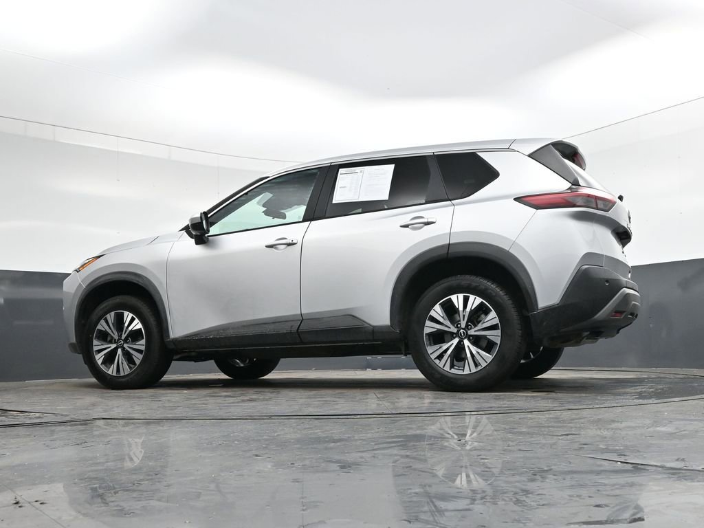 Used 2023 Nissan Rogue SV image 33