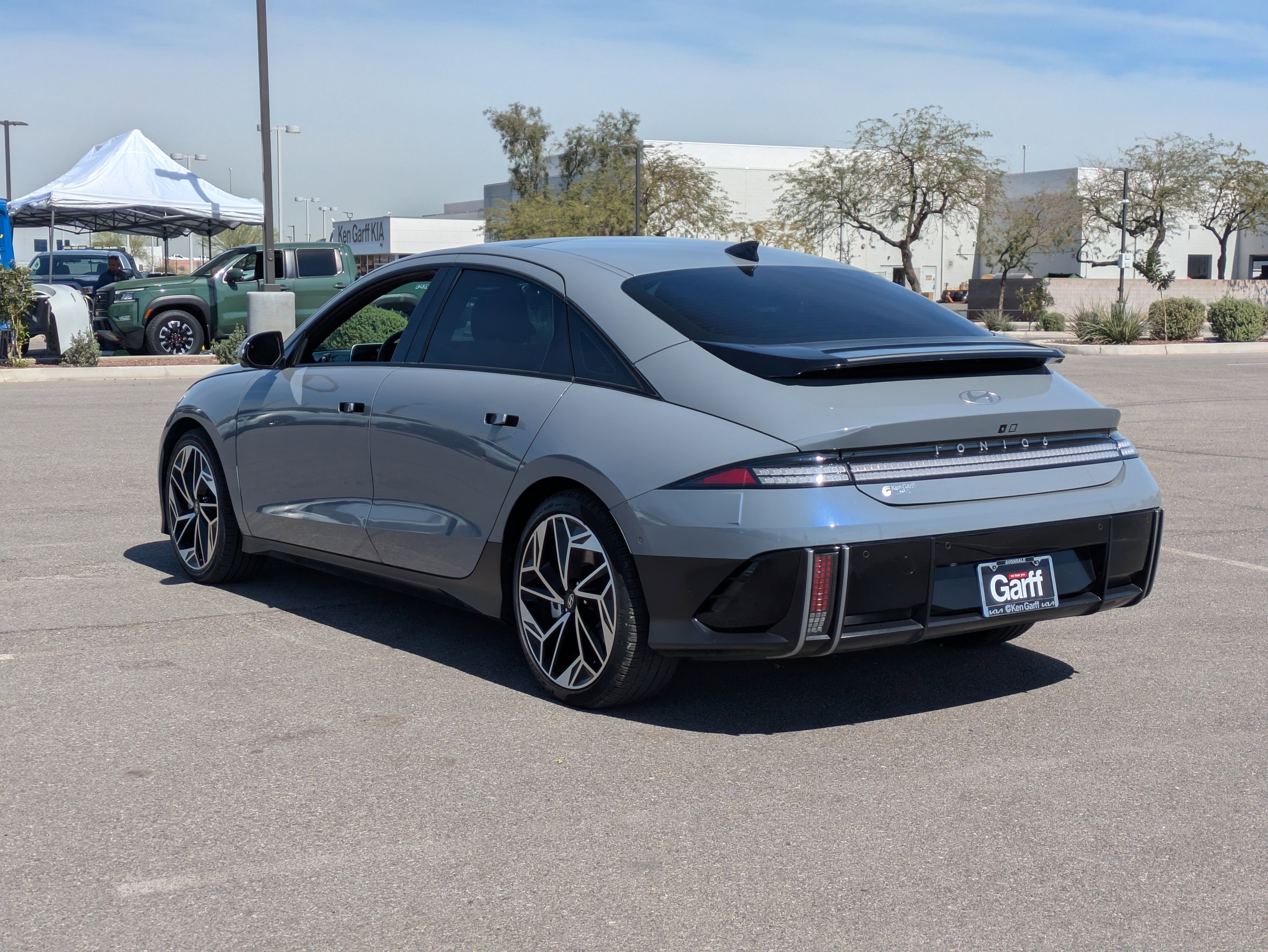 Used 2024 Hyundai Ioniq 6 Limited image 3