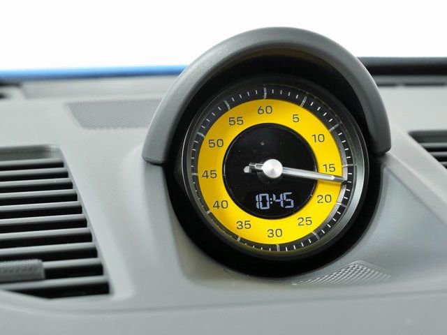Certified 2025 Porsche 911 Targa 4 GTS AWD/4WD image 18